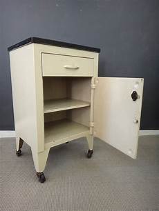 Side Table Hospital